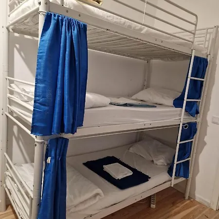 D&n Hospedagem-almirante 호스텔 *