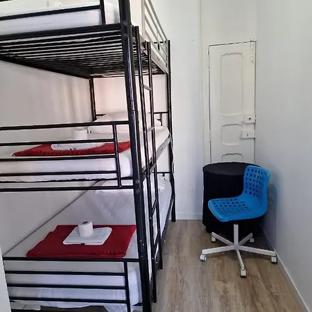 Hostel D&n Hospedagem-almirante
