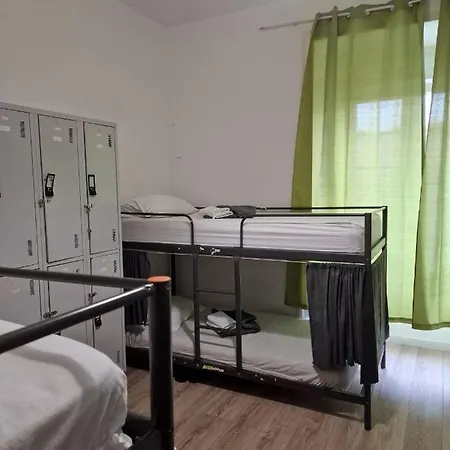 D&n Hospedagem-almirante Lisbon